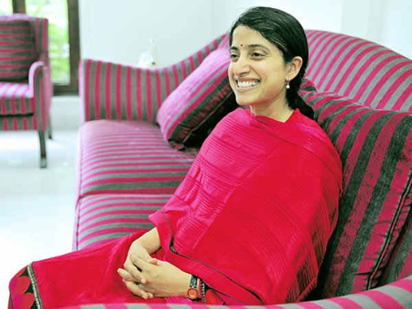 భారతి ఫోన్ చేస్తే మాట్లాడలేదు భారతి ఫోన్ చేస్తే మాట్లాడలేదు