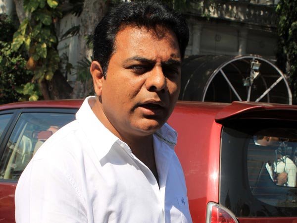  మహిళలకు ప్రతినిధ్యం లేకుండా...