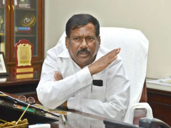 ఎవరు ఔట్, ఎవరు ఇన్?