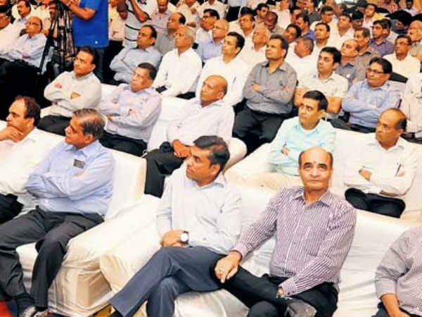 హార్దిక్ పటేల్ అంటే ఎవరికి తెలియదని కాంతిభాయి