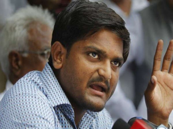 కాంగ్రెస్ దిమ్మతిరిగింది ! కాంగ్రెస్ దిమ్మతిరిగింది !