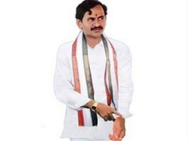వంగవీటి రంగా తప్పు చేస్తే శిక్షించాల్సింది