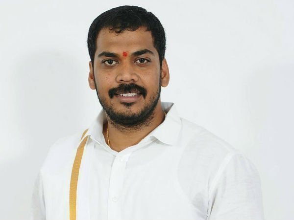 అభిమాన నటుడు ఇంత చవటా..