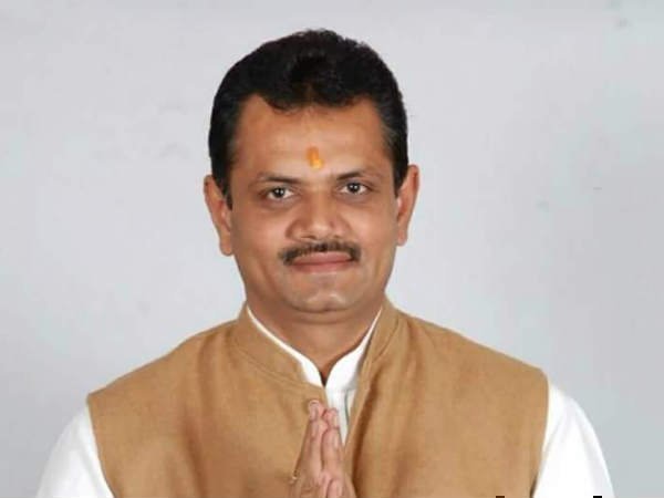 బరిలో కీలక నేతలు