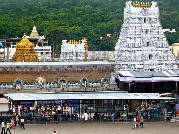 ప్రత్యేక కౌంటర్లు...