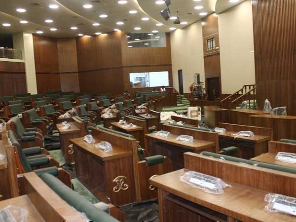 ఆలస్యంగా రావడంపై: ఆలస్యంగా రావడంపై: