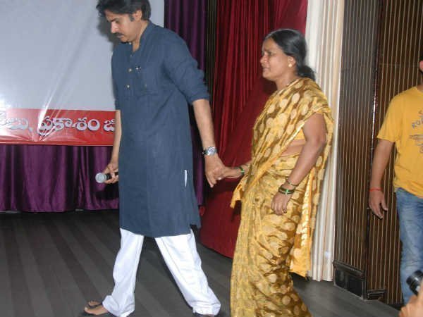  కేసీఆర్‌ను అడగొచ్చుగా