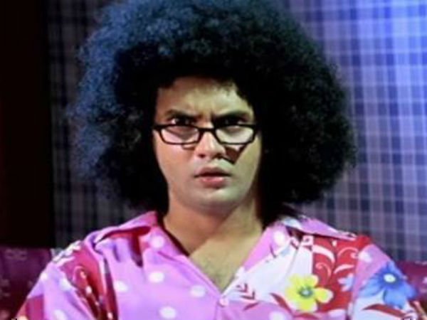 పోలీసులకు విజయ్ ఫిర్యాదు