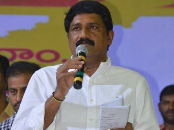  ఇన్ చార్జీ డీఈఓపై చర్చలు తీసుకుంటామన్న విద్యామంత్రి