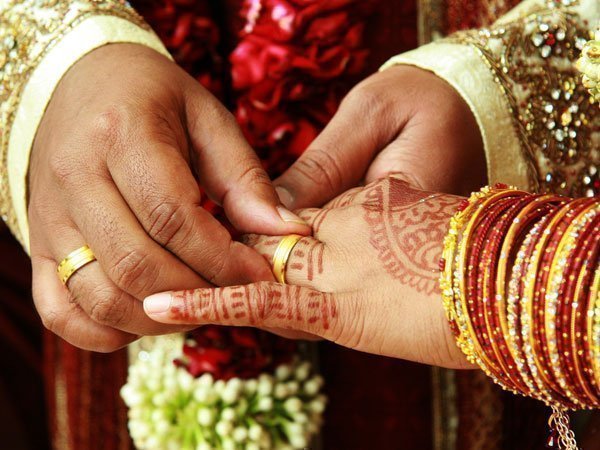  ముగ్గులోకి దింపాడు