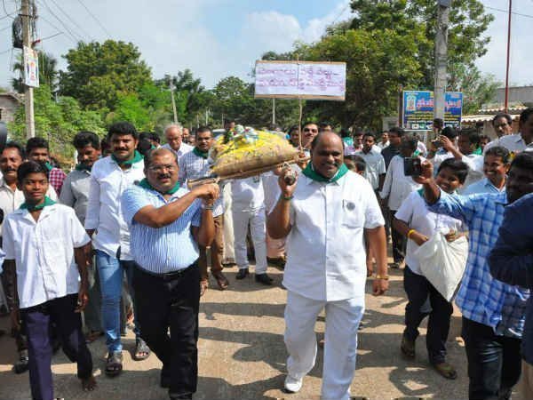 'చెంబు చచ్చింది':