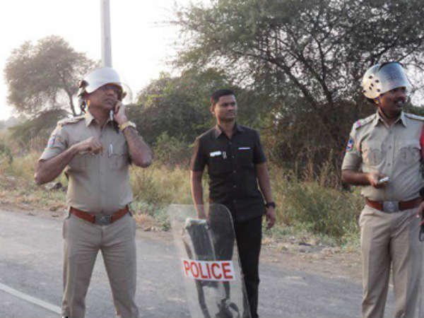 నల్లగొండ జిల్లాల్లో లంబాడీల నిరసన