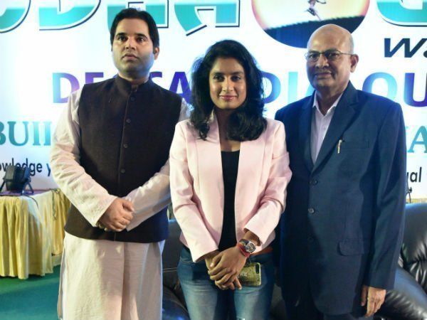 60 శాతం సంపదన ఒక శాతం సంపన్నుల చేతిలో