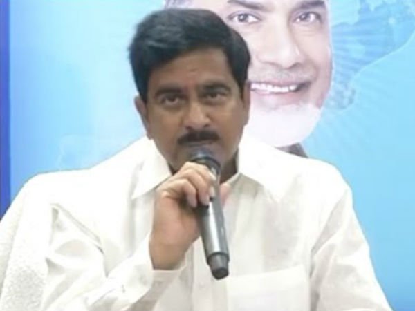 2018 నాటికి గ్రావిటీ ద్వారా నీరు