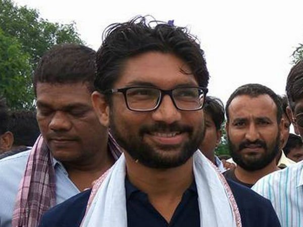 ఆ ముగ్గురితోనే లాభమే ఆ ముగ్గురితోనే లాభమే