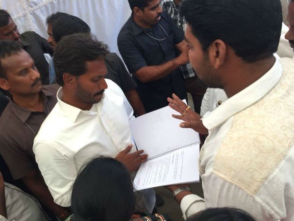 బాబుకు బుర్ర లేదనడానికి ఇదే నిదర్శనం