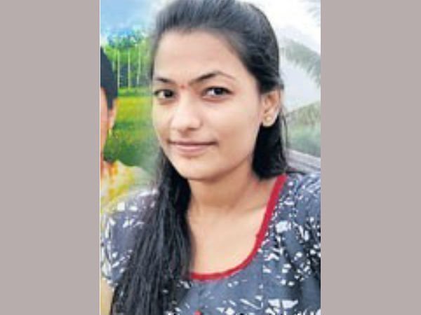 కూతురు సైతం ఎంబిఎ.. కూతురు సైతం ఎంబిఎ..