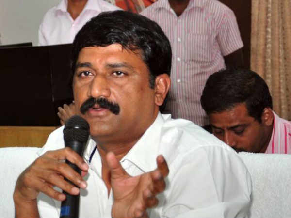  విసిలకు వార్నింగ్...