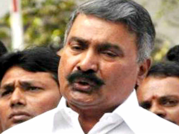 విజయవంతం చెయ్యాలని... విజయవంతం చెయ్యాలని...