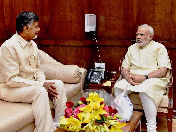 వివిధ రూపాల్లో మోడీకి అసంతృప్తి