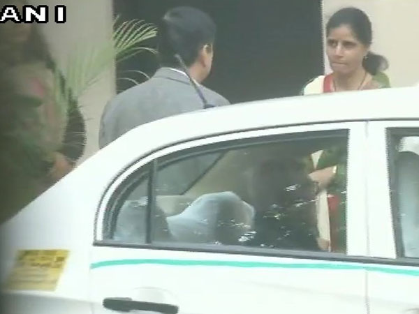 జాదవ్ ఫ్యామిలీ పట్ల దారుణం, బెలూచ్ స్త్రీలదీ అదే పరిస్థితి జాదవ్ ఫ్యామిలీ పట్ల దారుణం, బెలూచ్ స్త్రీలదీ అదే పరిస్థితి