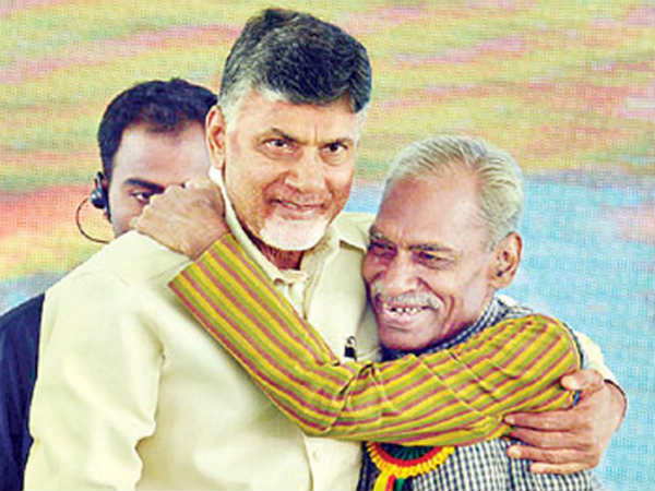 సుభాష్ పాలేకర్ పై ప్రశంసలు... సుభాష్ పాలేకర్ పై ప్రశంసలు...