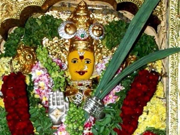  ఆ సమయంలో అలంకరణలు...పూజలంటే...