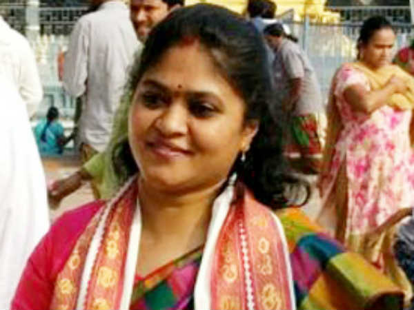 అధికారులు ఇలా అన్నారు... అధికారులు ఇలా అన్నారు...