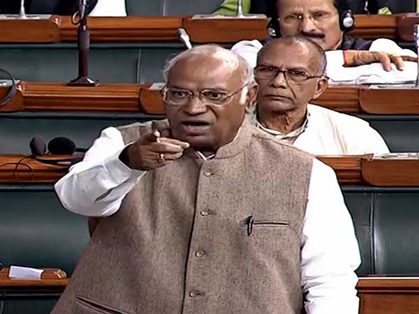 దళితులపై హింసాకాండ...