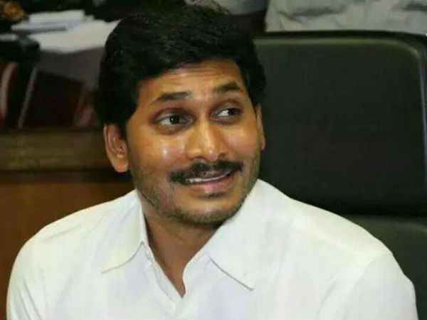 తొమ్మిదేళ్ల తరువాత మళ్లీ వచ్చి...