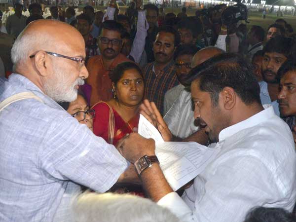  అలా చెప్పినా వినలేదు..