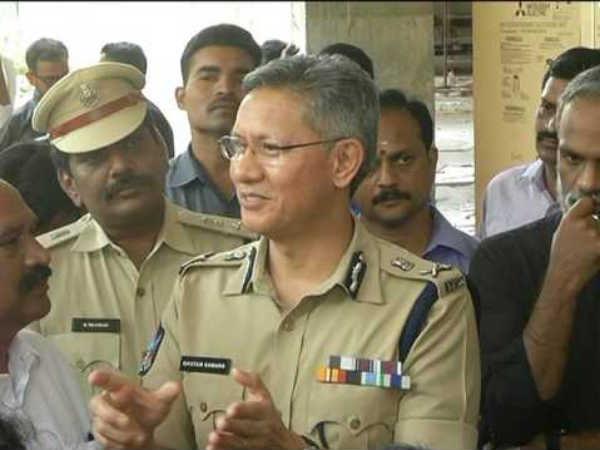  భద్రత కల్పించి మరీ...