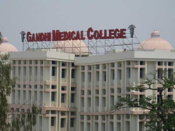 ఉత్తర భారతానికి వైద్యవిద్య విస్తరించాలని స్థాయీ సంఘం సిఫారసు