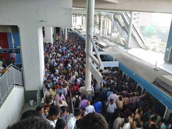  ప్రస్తుతం సెలవుల్లో లక్ష మంది ప్రయాణికుల రైడ్