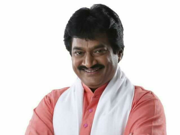 అపహాస్యం చేసే విధంగా..