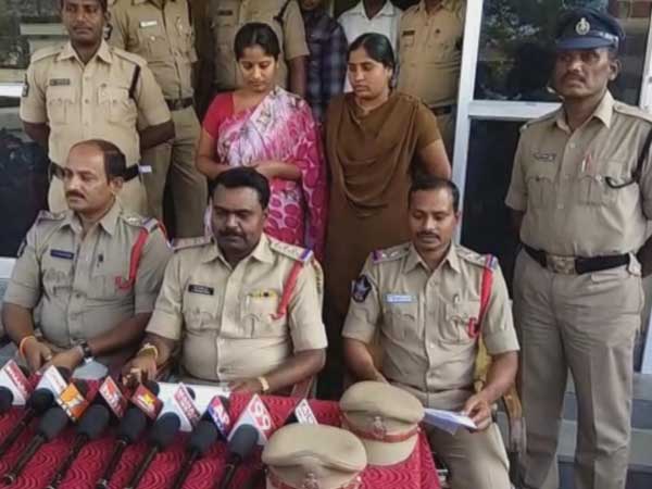 అక్క భర్తతో సంబంధం