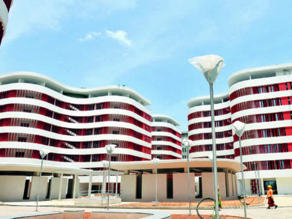  గుడ్డిగా అనుమతులు మంజూరు చేసిన ఐఐసీటీఈ 