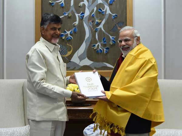 తెలంగాణ కంటే ఏపీ వెనుకబడి ఉంది