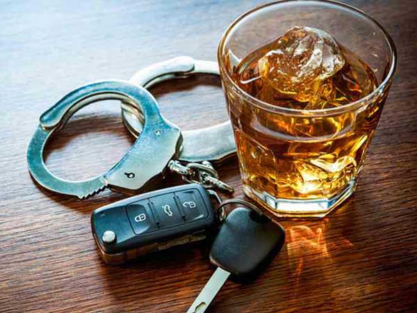  విగ్రహ తరలింపు వివాదంలో సస్పెండైన విశ్వజిత్