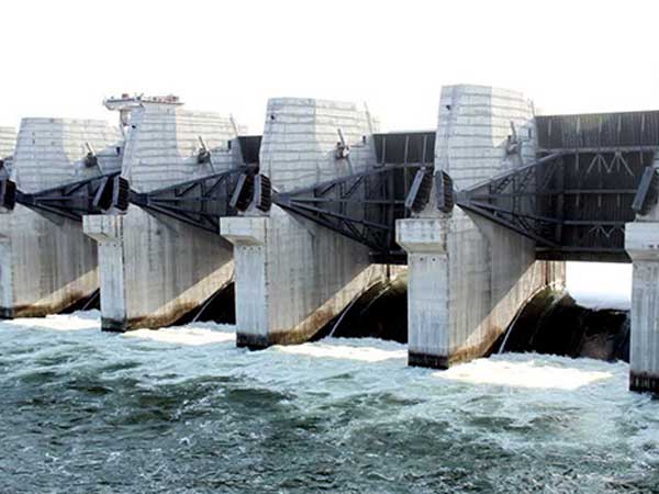  తాజా ప్రతిపాదనల్లో 165 టీఎంసీల నుంచి 247 టీఎంసీల నీరు మళ్లింపు