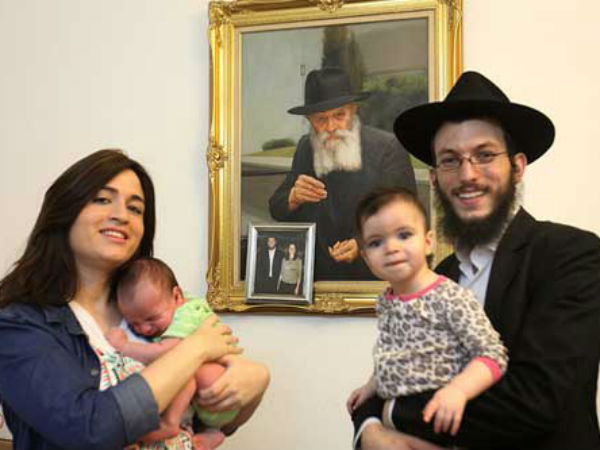 ఉగ్రమూక దాడిలో తల్లిదండ్రులను కోల్పోయి...