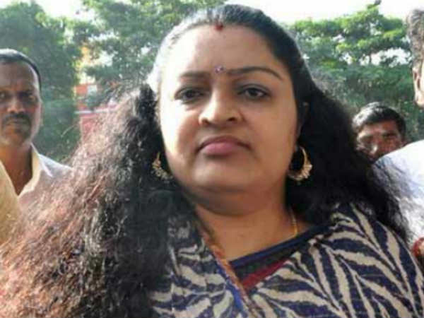 భర్త VSడ్రైవర్