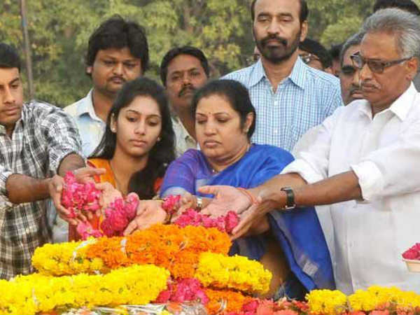 2014 ఎన్నికల్లో పురందేశ్వరికి ఇలా కష్టాలు