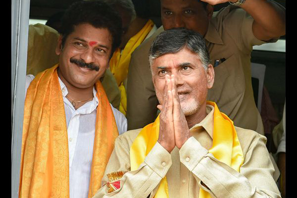 ప్రత్యేక హోదా కాదు ప్యాకేజీపైనా బాబు ఆత్మరక్షణ ధోరణి