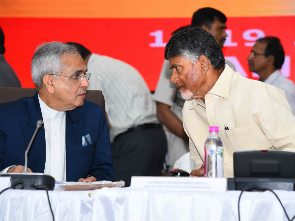  ఏపీ హోదా ఎలా అంటూ రాజీవ్ కుమార్