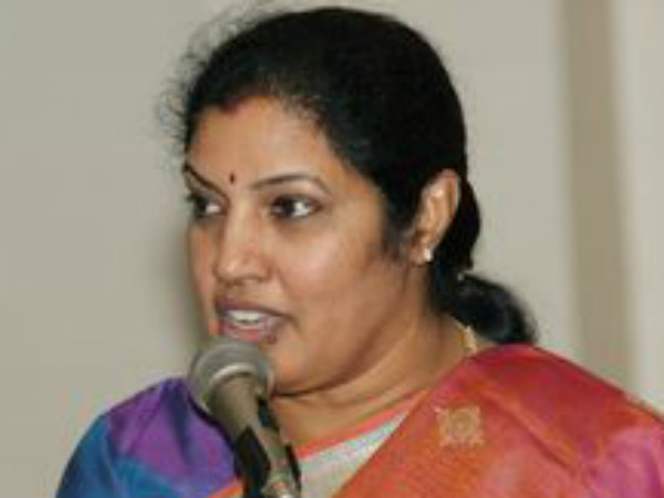 ఇప్పుడు మాట్లాడడం సమంజసం కాదు: పురంధేశ్వరి ఇప్పుడు మాట్లాడడం సమంజసం కాదు: పురంధేశ్వరి