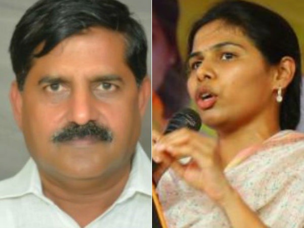 పార్టీ ఫిరాయింపులపై