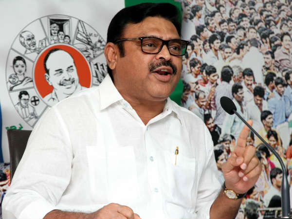 బీజేపీ కూడా టీడీపీని ఎండగడుతోంది బీజేపీ కూడా టీడీపీని ఎండగడుతోంది