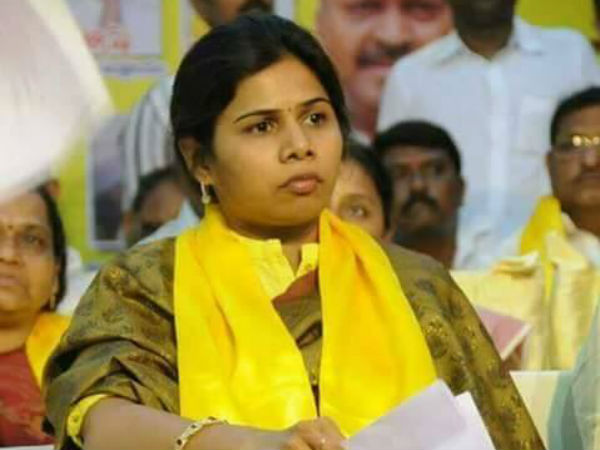  టిడిపిలోకి వచ్చిన వైసిపి ఎమ్మెల్యేలపై..