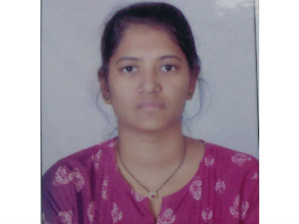 సోమవారం ఉదయం వచ్చి చూడగా